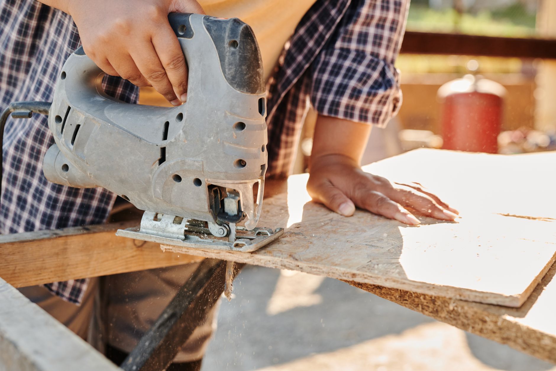 MPs call for national insurance cuts to increase youth employment