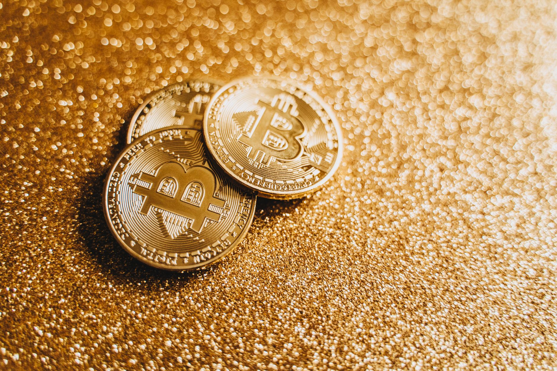 AI boom shifts crypto firms focus from Bitcoin to new opportunities