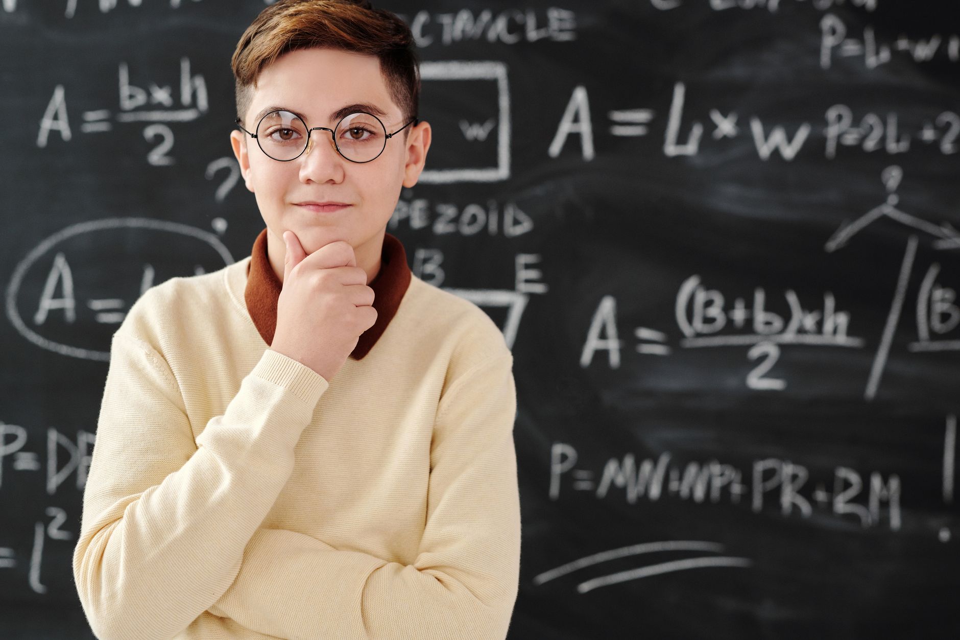 How AI Models Think Differently About Math Problems Even When Answers Stay the Same