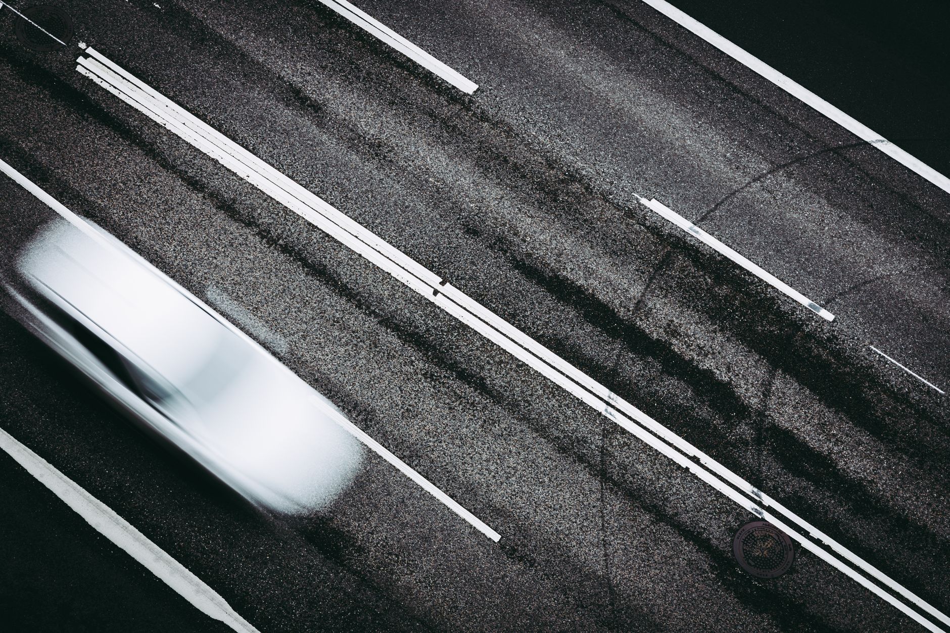 Flash-dLLM accelerates next-generation AI language models with smarter memory use and faster text generation