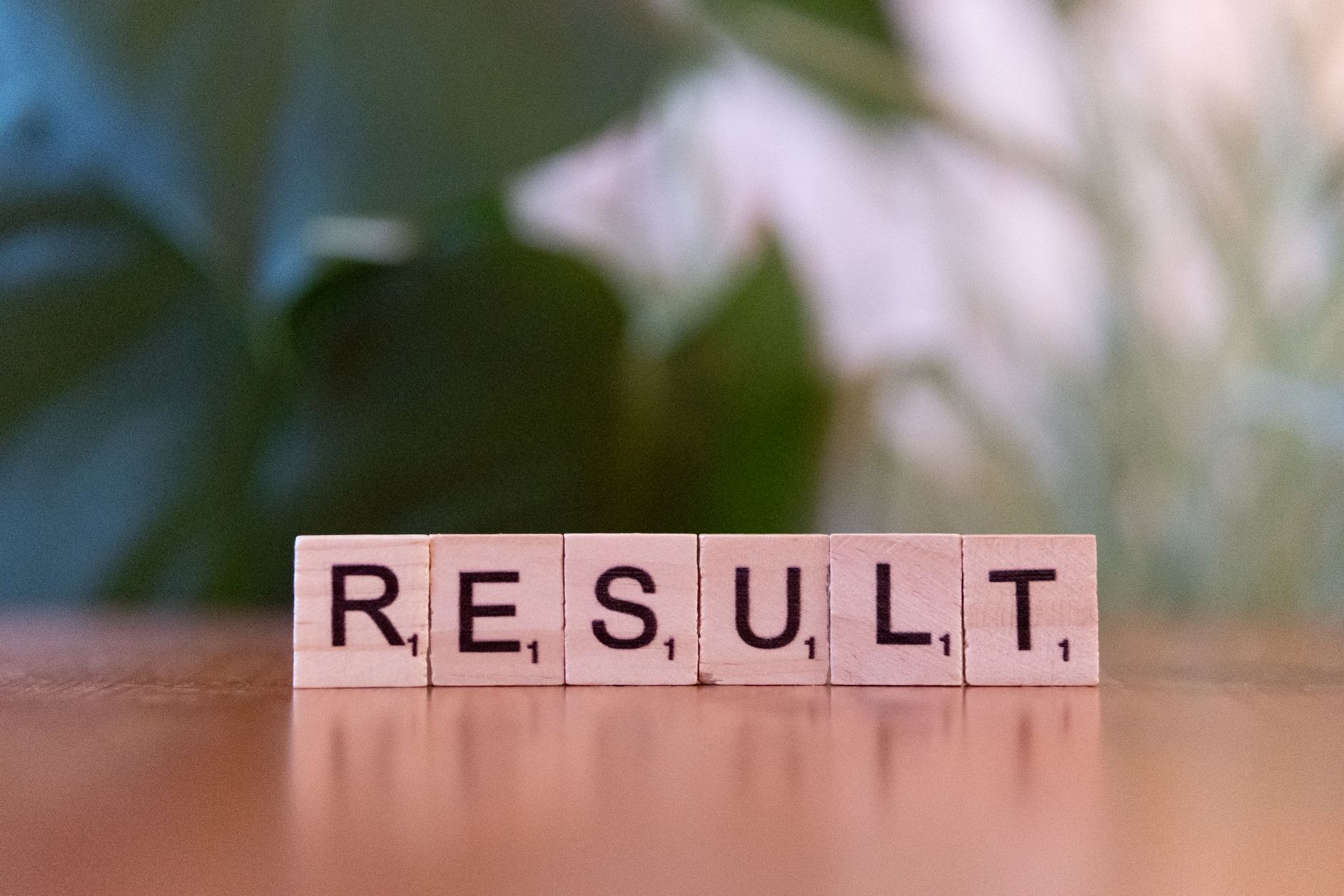 RECAST: A Smarter Way for AI to Find and Use Information Across Multiple Sources