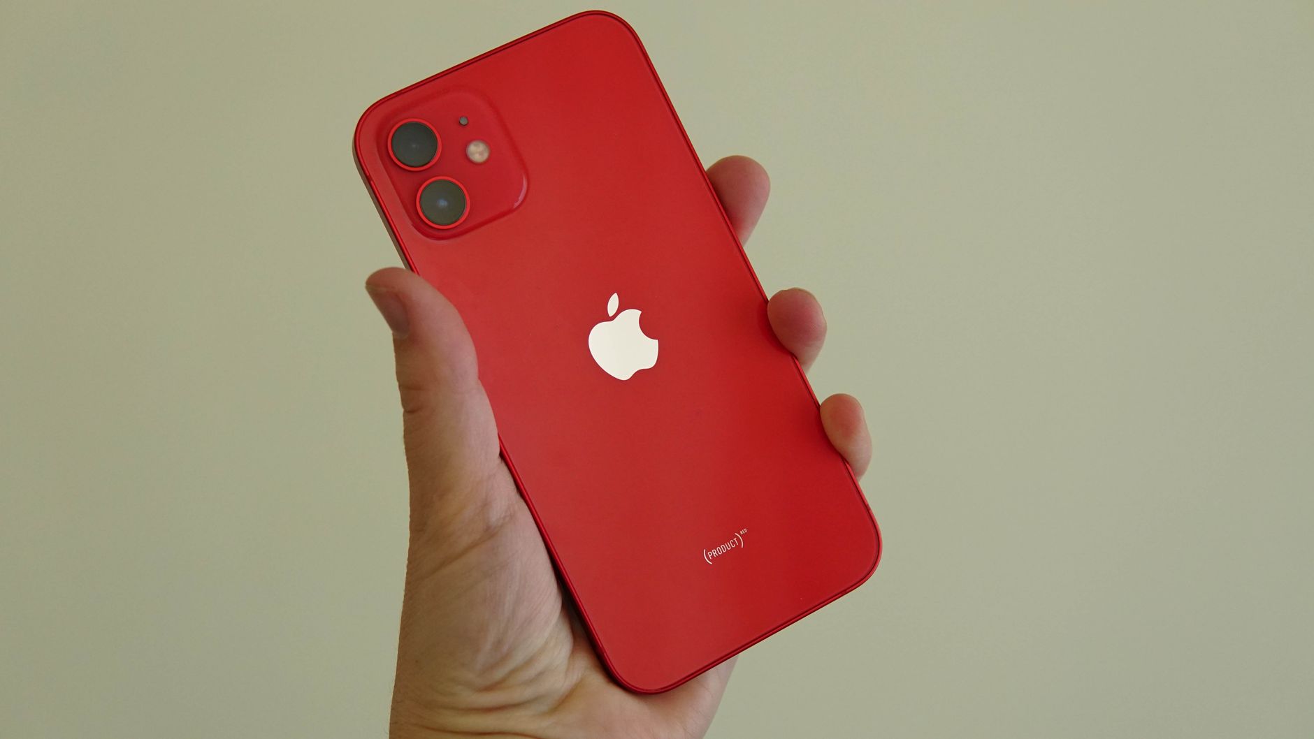 Apple to replace iPhone Duo models experiencing screen issues